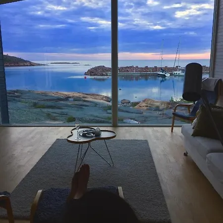 Klipphus 3 Guerilla - Geta, åland * Geta